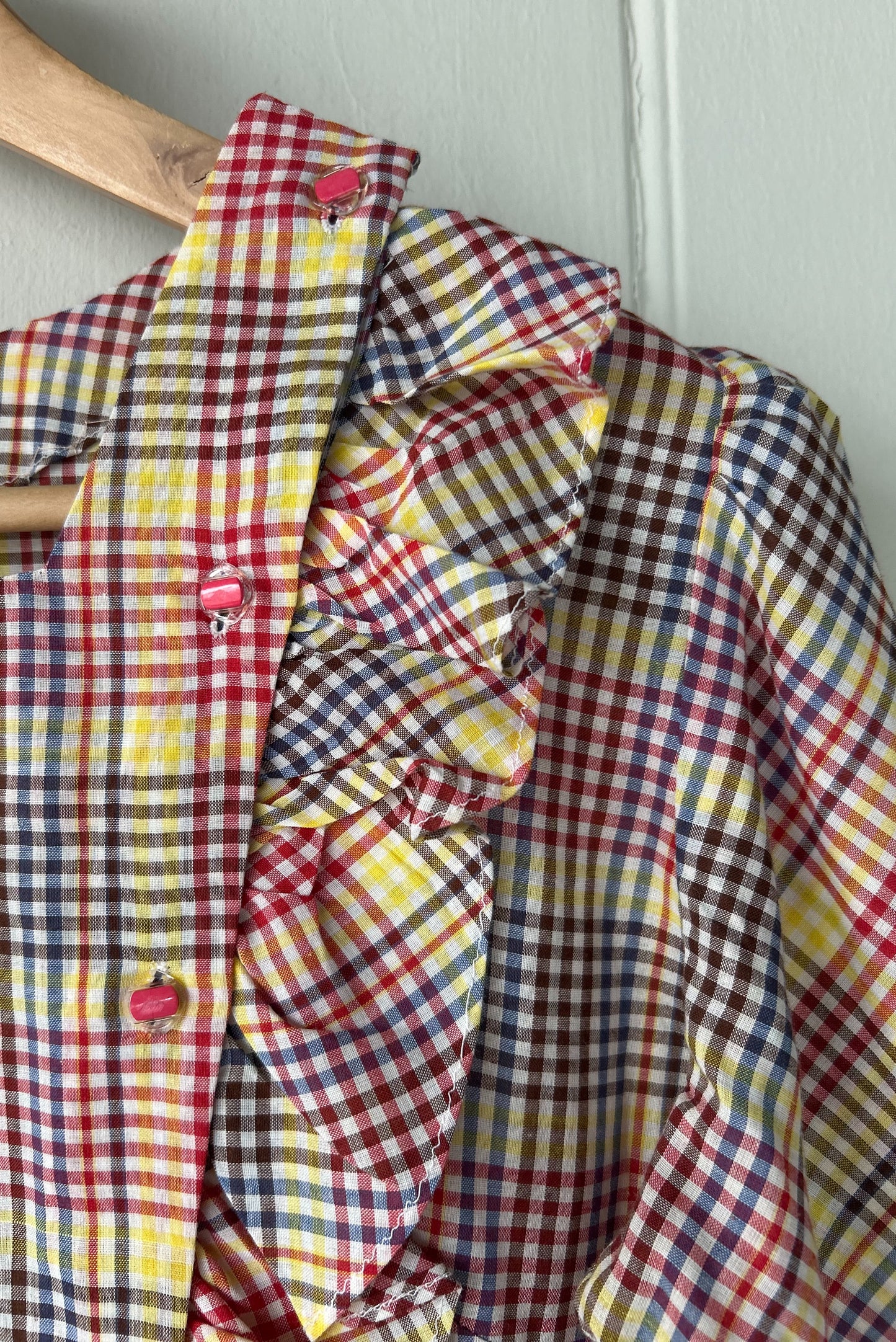 Puff sleeve tartan bib top