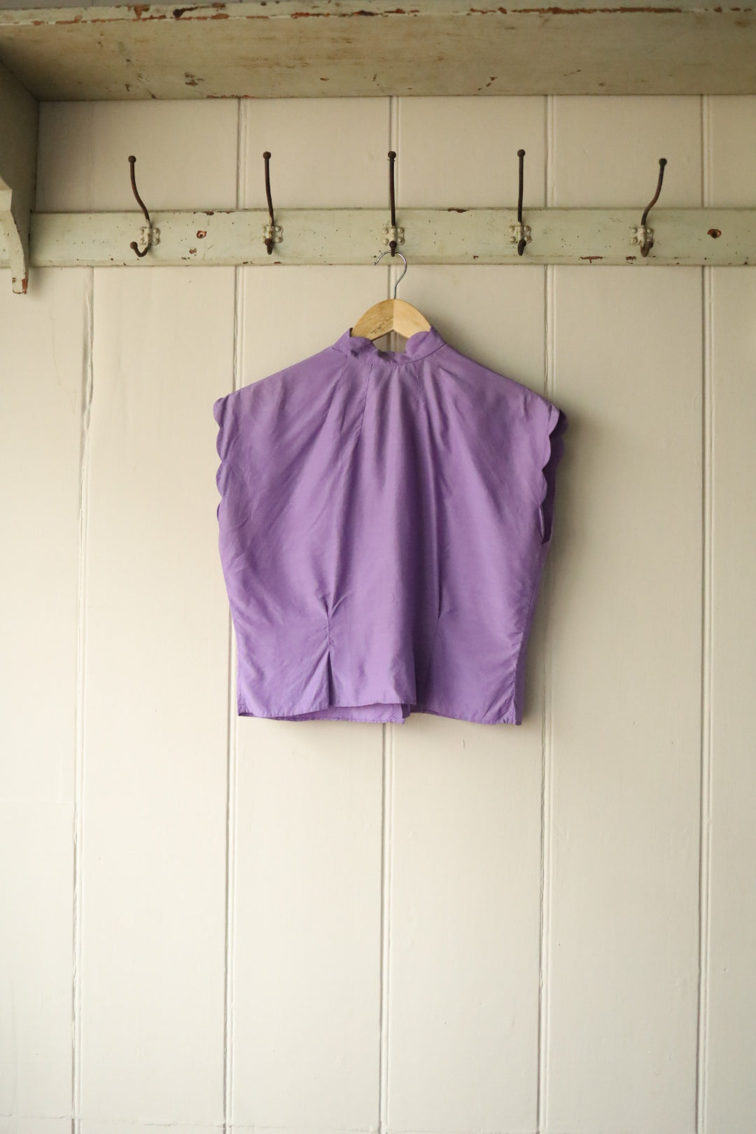 1950s Scalloped Edge Silk Blouse Lavender