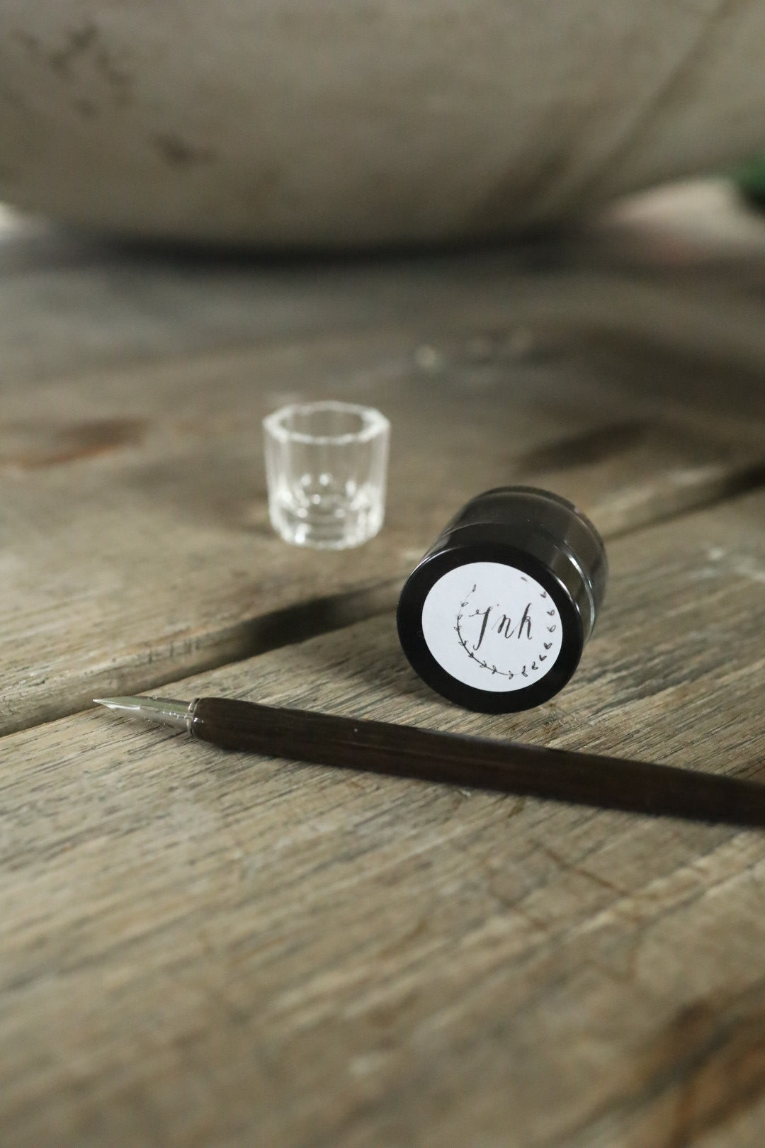 Nib & Ink Calligraphy with Hand Lettering Folk