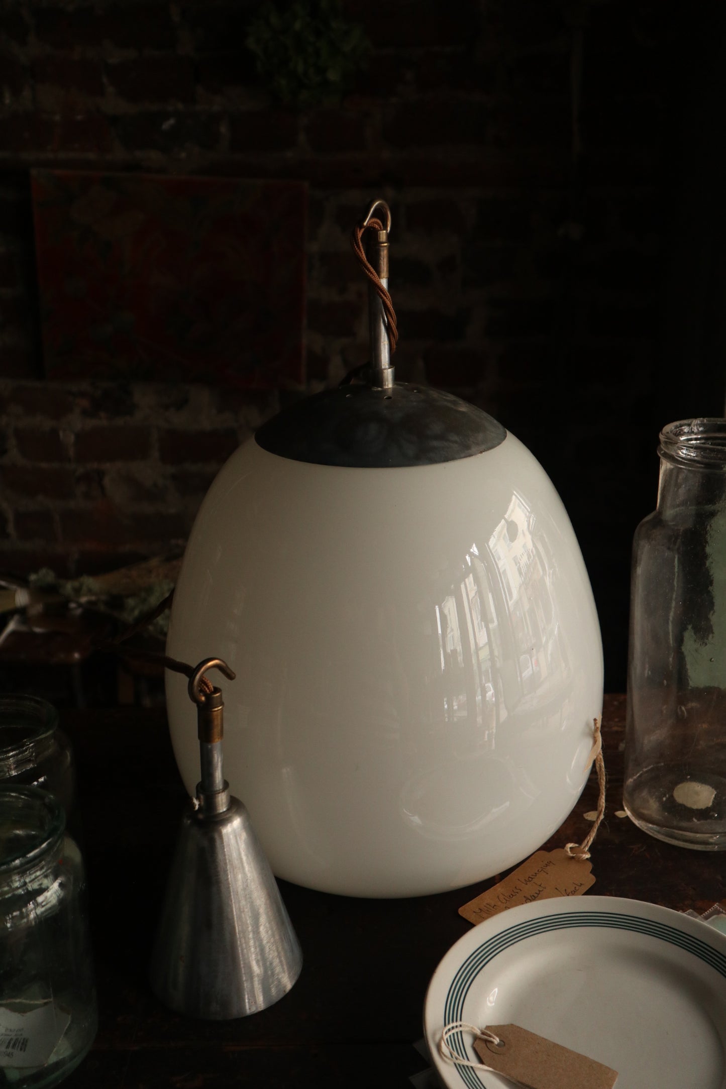 Tulip Opaline Pendant