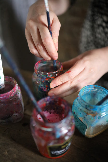 Marbled Christmas Crackers with Daunton Marbling Studio