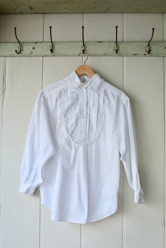 Lace trim pleated front shirt