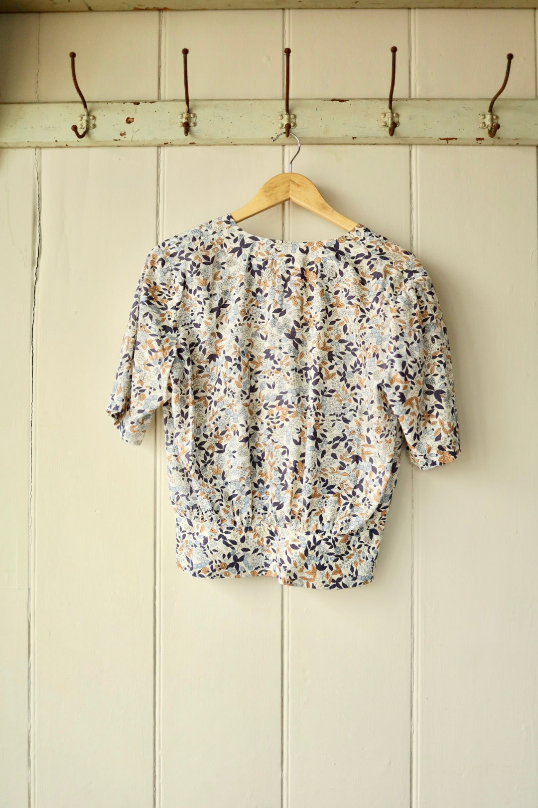 Ditsy print cross front top