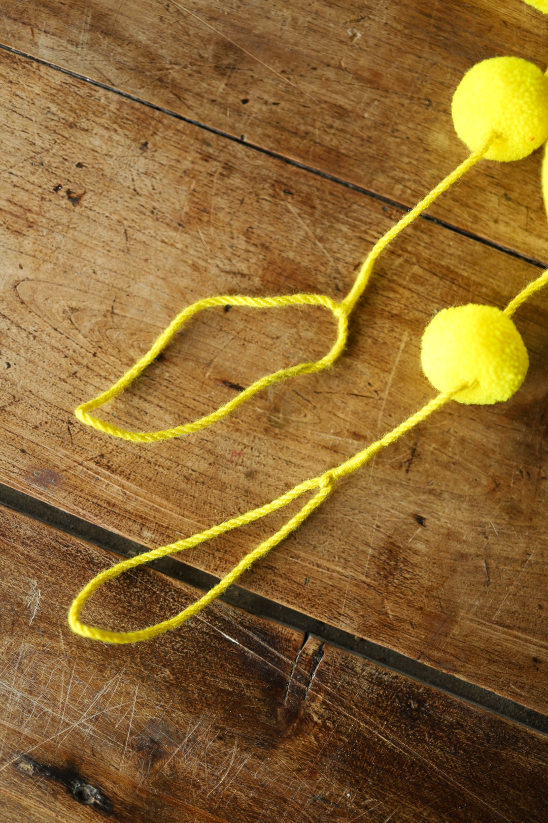 Pom Pom Garland