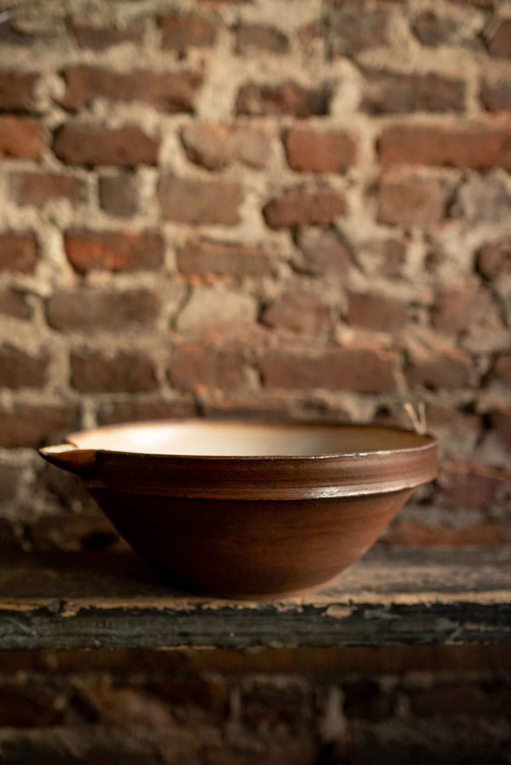 Brown Medium Baking Bowl with Spout