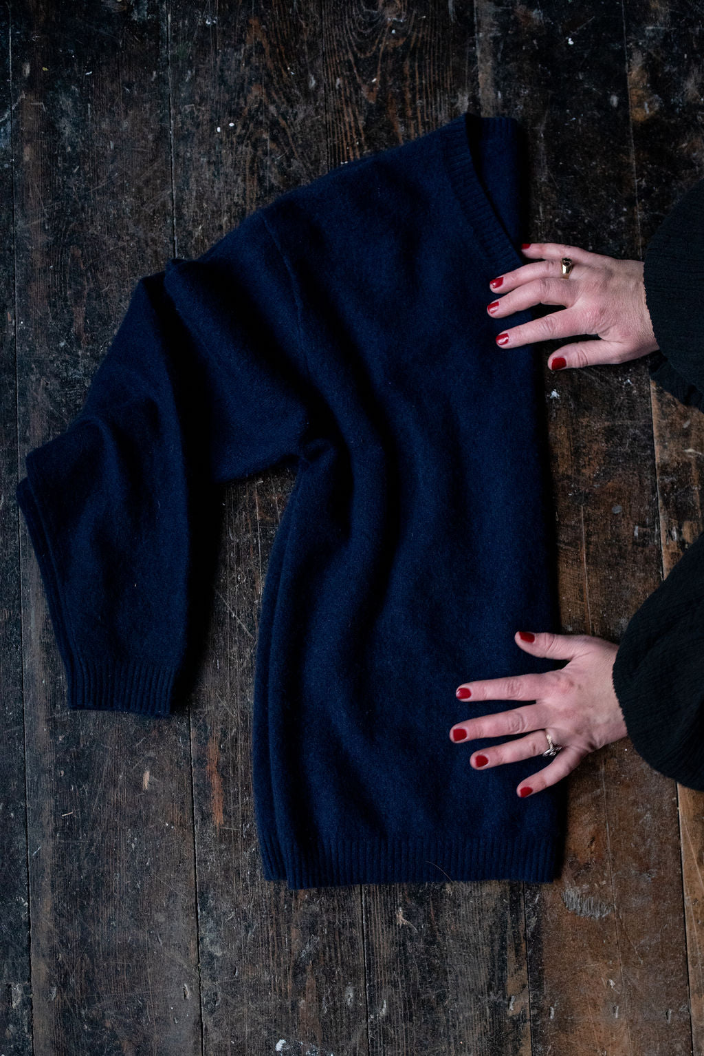 Navy Blue V neck Cashmere Sweater