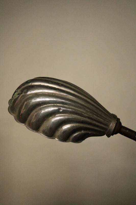 Clam Oyster Shell Goose Neck Desk Lamp