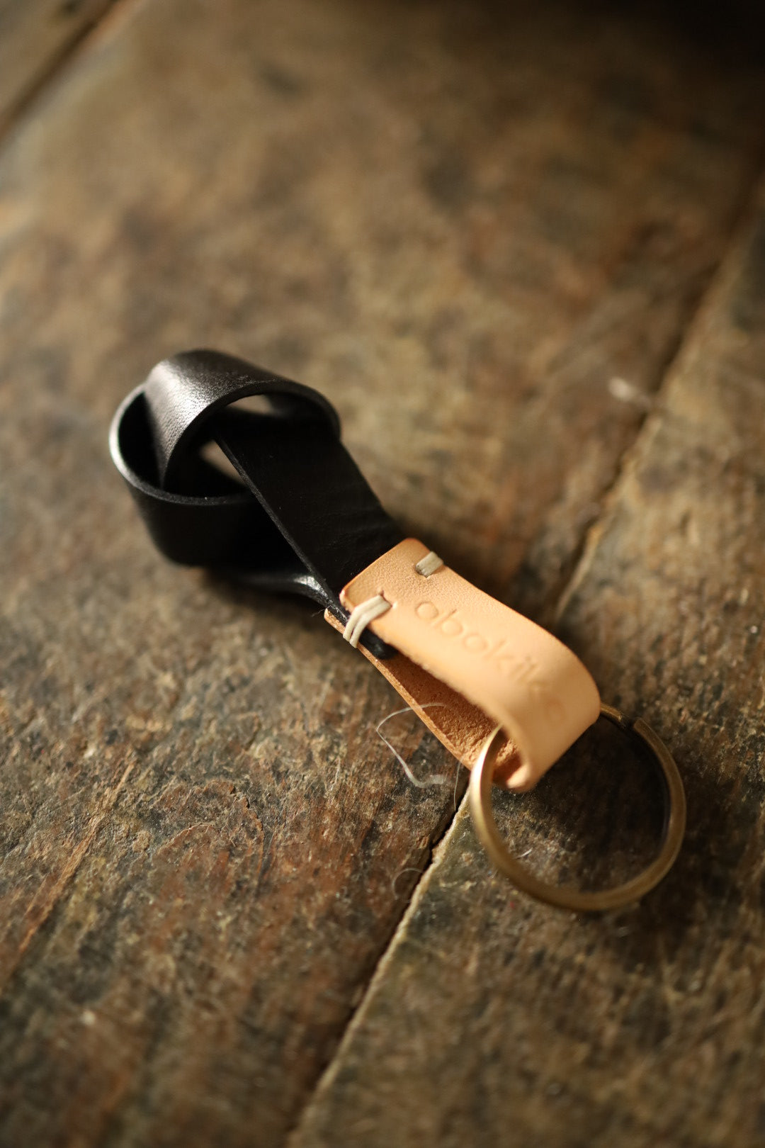 Abokika Leather Knot Keyring