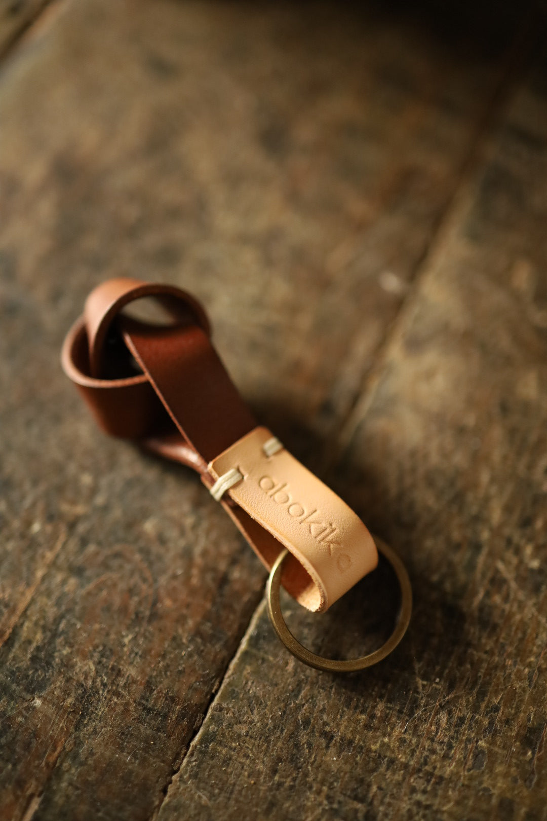 Abokika Leather Knot Keyring