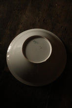 Load image into Gallery viewer, White Ceramic Salad Bowl Medium